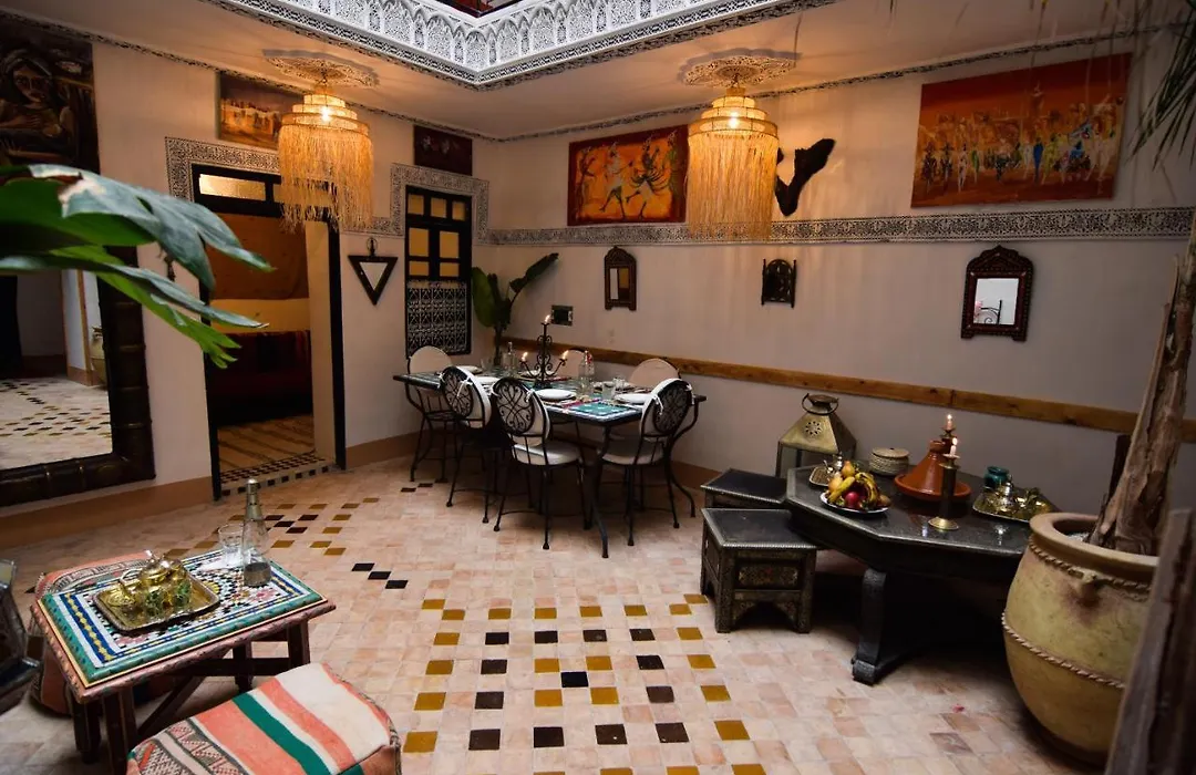Riad Vis Ta Vie-1